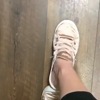 Feels good to take them off.mp4