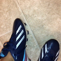 kate's adidas f50 cleats underwater.mp4