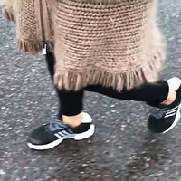 kate's adidas stolen_.mp4