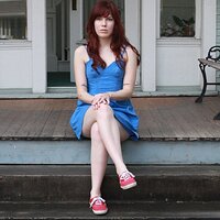 who-is-she-brittany-bly-at-jackson-yoga-studio-pop-shop-america.jpg