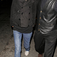 95816_Celebutopia_Natalie_Portman_leaving_Burlington_Club_in_London_02_122_1013lo.jpg