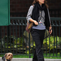 natalie-portman-dog-1158-6.jpg