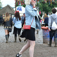 Converse+Glastonbury+Festival+2016+rAKOhhYauW-l.jpg
