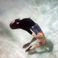 Faye+Underwater-8.jpg