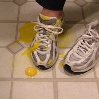 11_1 foot 4 eggs tied.JPG