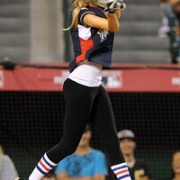 Marisa-Miller-Celebrity-Softball-7-630x945.jpg
