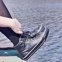 canvas or leather.jpg