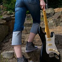 Ladynadeen - Adrenaline Junkie 0004.jpg