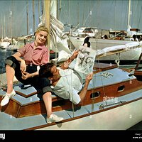 bacallpeck-designing-woman-1957-RYKJB6.jpg