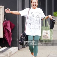 gettyimages-1785171770-Alyson Hannigan.jpg