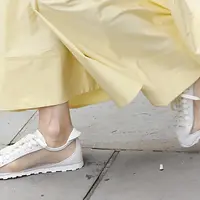 Pamela Anderson Sneakers (4).webp