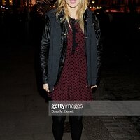 gettyimages-133871084-Suki Waterhouse.jpg