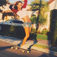 girls-skateboarding-skater-Favim.com-5236808.JPG