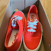 Mrktplce 7 Keds_2.jpg