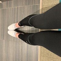 leggings and keds_toes inward.jpg