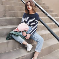 Multi-Ethnic Women In Sneakers (019).png