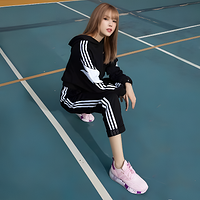 Multi-Ethnic Women In Sneakers (032).png