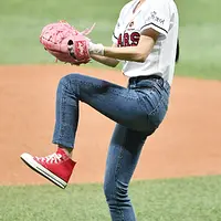 Asian Baseball Babes (09).webp