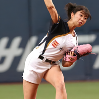 Asian Baseball Babes (14).png