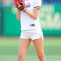 Asian Baseball Babes (20).jpg